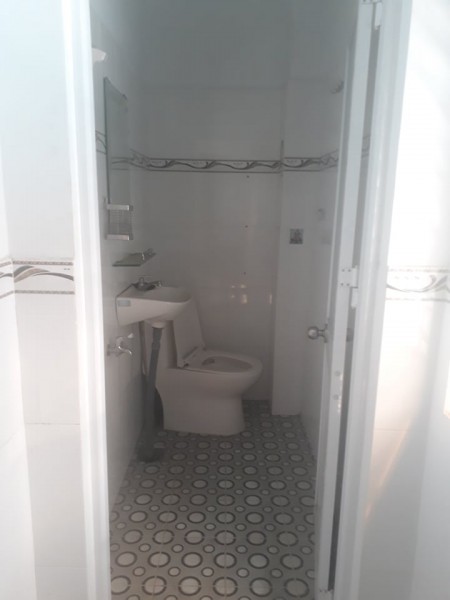 Nhà nguyên căn diện tích lớn, dt 48m2, đường Gò Dầu, Quận Tan Phú chỉ 3 tỷ