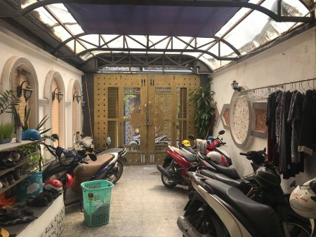 Bán nhà đẹp đang kinh doanh hẻm nhựa 2 xe tải tránh, dt 105m, 5 tầng, giá 8.8 tỷ, Phạm Văn Chiêu, Gò Vấp