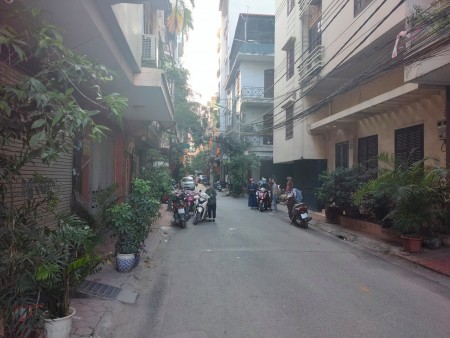 Bán gấp phân lô Trần Quang Diệu giá 11.8 tỷ, dt 50m 4 tầng, mt 4.5m