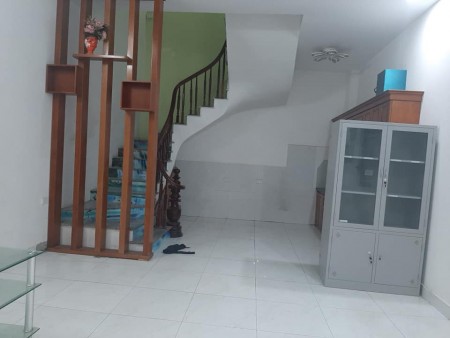 Bán nhà trung tâm Tứ Hiệp dt 43m2, mt 5m lô góc, giá nhỉnh 3 tỷ liên hệ 0988623934