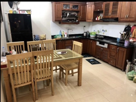 Nhà bán khu vực Tây sơn, Đống Đa, ôtô vào nhà, sổ đỏ, diện tích 33m, giá 3,3 tỷ