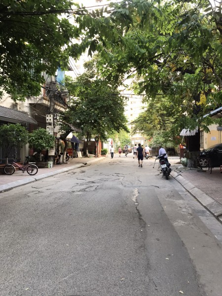 3 tỷ, 6 tầng, mặt phố Láng, kinh doanh siêu lợi nhuận. mt 3.8m