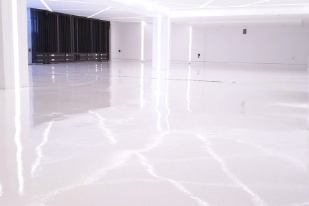 cho thuê mặt bằng tầng 1,2 toà nhà 5 tầng mặt phố tam trinh hoàng mai tòa nhà có diện tích 380m2 x 5 tầng,.