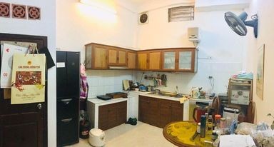 Nhà Cầu Giấy 46m2 MT 4m gara cạnh, 5 tầng đúc kiên cố, giá bán nhỉnh 5 tỷ
