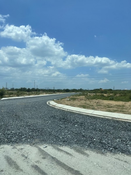 Chuyên viên tư vấn dự án 245 đại học quốc gia Phú Hữu Quận 9