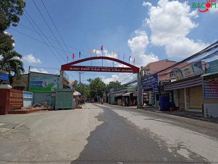 Bán đất Hoá An vị trí đẹp, mặt tiền hẻm, đường xe hơi, khu dân cư xung quanh