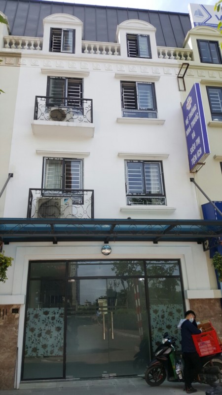 Bán Nhà Lacasta Văn Phú Hà Đông kinh doanh vị trí kiếm nhà bán 90m2, 4 tầng giá 13.2 tỷ
