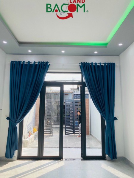 Bán nhà dt 105m2, sổ riêng, thổ cư, đường ô tô P. Tân Phong, BH giá chỉ 2ty550