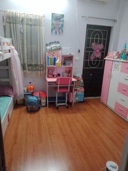 Phương Mai, nhà nguyên căn phân lô, ô tô đỗ cửa, mt 4m, giá bán 5.2 tỷ