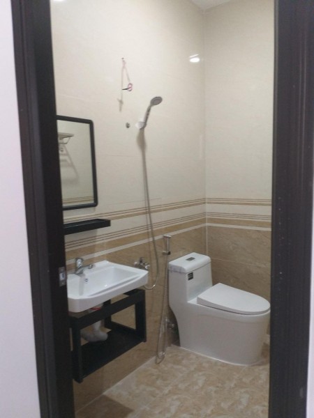 Ô tô đỗ cửa diện tích 70m2, 3 tầng đúc kiên cố Cộng Hòa P.13 Tân Bình gíá tốt 7 tỷ