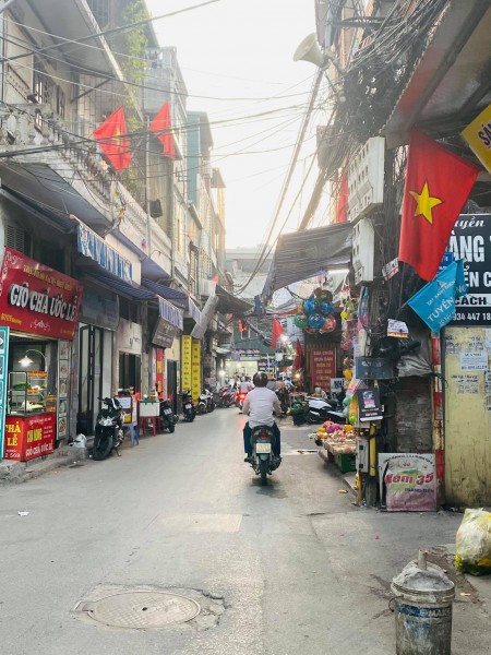 Nhà nguyên căn Vĩnh Hưng ô tô tải kinh doanh ngày đêm, dt 40m2, 5 tầng, giá 3.1 tỷ