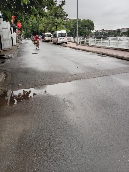 Bán nhà Ngô Gia Tự, lô góc ô tô vào nhà, dtsd 5.5 tỷ, bao sang tên, bàn giao ngay