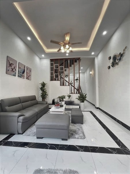 Bán nhà phố Lê Quý Đôn, trung tâm Hà Đông, diện tích 48m2, mặt tiền 4m