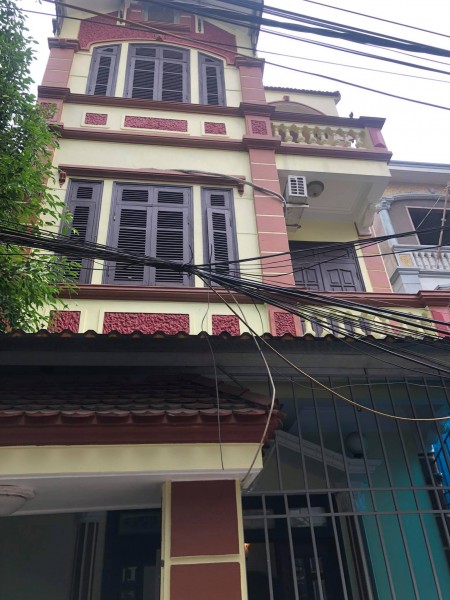 Bán giá 5 tỷ biệt tự Phan Đình Giót, Hà Đông ô tô vào nhà lô góc, dt 70m2, 4 tầng