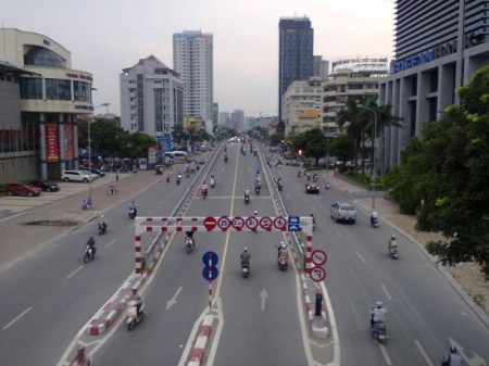 Bán gấp nhà mặt phố Láng Hạ, 135m, 7T, MT6m, kinh doanh đỉnh, giá 45 tỷ.