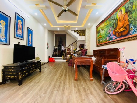 Bán nhà Mới Thiết kế cực đẹp, DT 72m2 vuông vức, Hẻm Vip oto đỗ cửa quay đầu thoải mái
