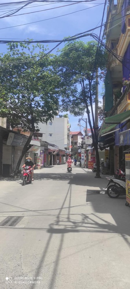 Bán nhà mặt phố Phan Đình Giót, 2 mặt thoáng, kinh doanh đỉnh, 100m2, mặt tiền 6.5m