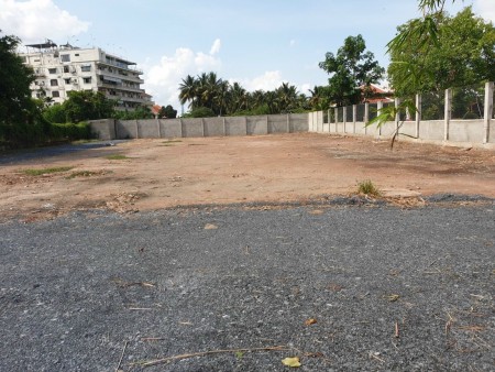 Cần Bán Gấp Đất Lớn diện tích 1388m2 An Phú Đông Quận 12