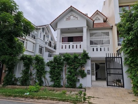 Cho thuê Biêt thự trệt 2 lầu 420m2 Thái thuận An Phú (MS:170.126.148)