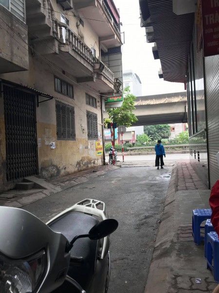 Phân lô ô tô tránh, gần mặt phố Nguyễn Xiển, diện tích 52m2, giá chỉ 7,1 tỷ.