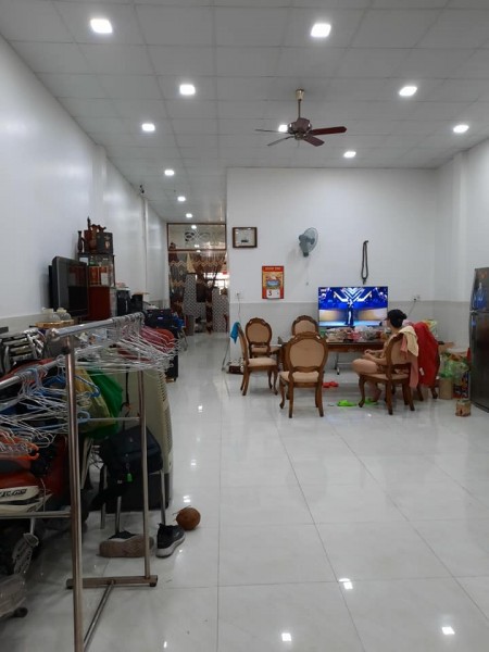 Bán nhà Bình Tân, dt 138m2, 2 tầng, giá chỉ 6.5 tỷ, lh 0917173744 Nghĩa