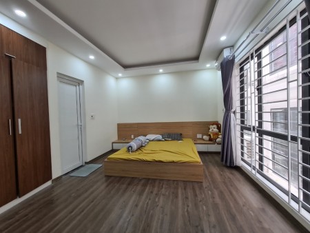Hiếm khó tìm kinh doanh 51m2 ô tô đổ cửa nhà Bùi Xương Trạch, Thanh Xuân 6.3 tỷ