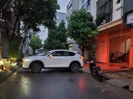 Đi đến slide 4