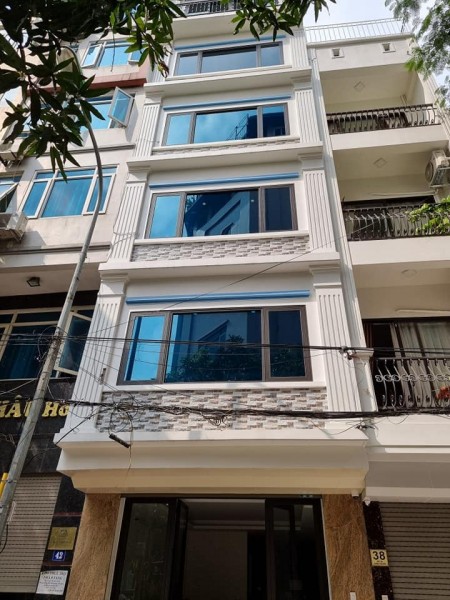 Bán nhà Phú Diễn phân lô, nhà đẹp KD đường ô tô tránh, vỉa hè rộng.