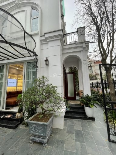 Chính chủ cần bán biệt thự đơn lập DL03 Embassy Garden kđt Starlake
