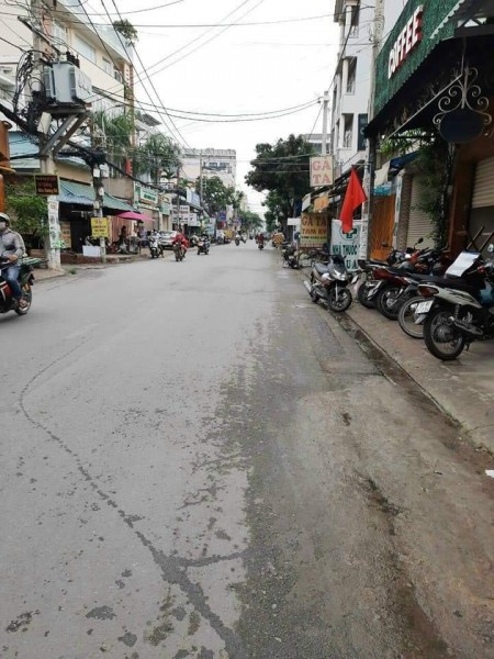 Bán Mặt tiền Khu VIP Đồng Đen Tân Bình có sẵn dòng tiền 30tr gần 100m2 chỉ 16.5 tỷ