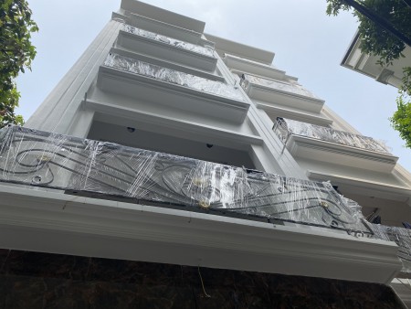 Chính chủ bán nhà phố Khương Đình, Ngõ Thông, Nhà Đẹp, gần Ngã Tư Sở 30m2x5 tầng