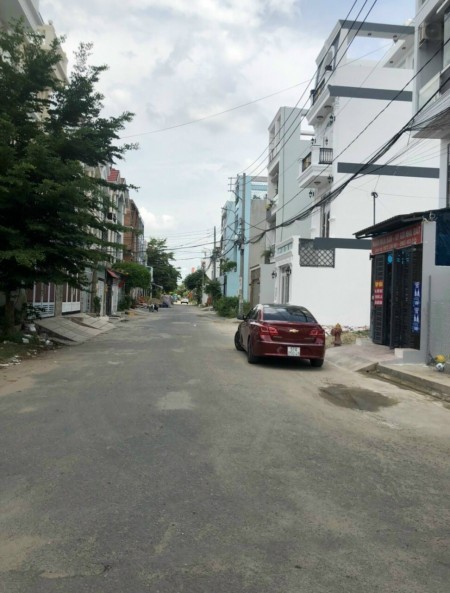 Cần bán gấp lô đất đường chính 10m KDC Sài Gòn Mới Huỳnh Tấn Phát Thị Trấn Nhà Bè.