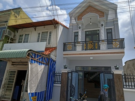 Nhà 1 trệt 1 lầu TĐC Bửu Hòa, đường nhựa trước nhà 13m, SHR thổ cư 100%. gần cty pouchen