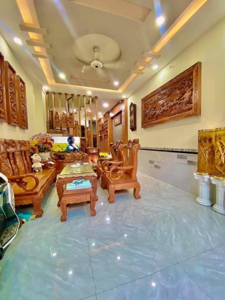 Mặt tiền Quận 1, kinh doanh vô đối, phường Nguyễn Cư Trinh, dt 68m2, giá 40 tỷ