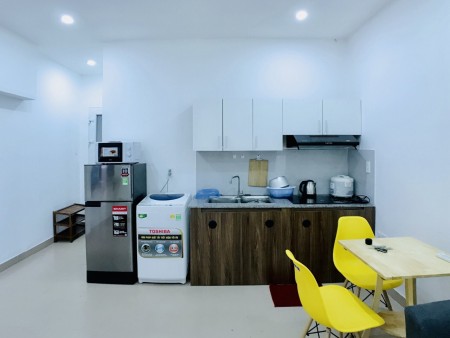 Cho thuê phòng trọ cao cấp dạng căn hộ mini mặt tiền Nguyễn Văn Linh, lh 0906558961