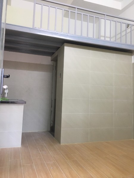 Cho thuê phòng có gác mới xây 100% đối diện ĐH CN4