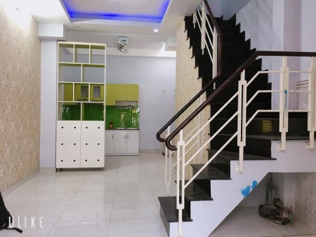Bán nhà Quận 7, hẻm xe hơi 1041/83 Trần Xuân Soạn, 3 lầu, giá 3.7 tỷ