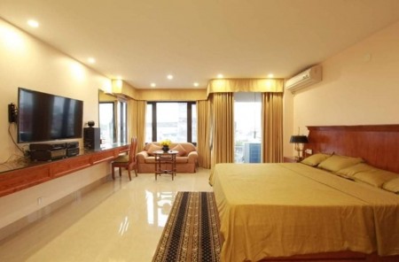 Bán nhà hàng độc Quận Tây Hồ cho thuê thu nhập hàng tháng, thang máy, dt 120m2, 7 tầng, giá 22 tỷ
