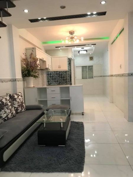 Bán nhà 2 mặt tiền hẻm xe hơi 3 tầng, không lộ giới, giá 4.05 tỷ, Thống Nhất, Gò Vấp