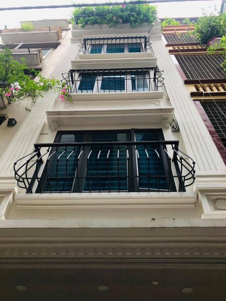 Đi đến slide 8