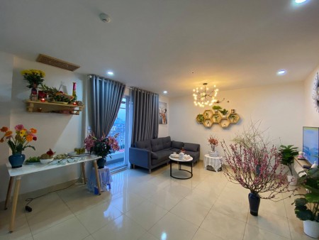 Thụy Khuê, Tây Hồ dt 40m C4 mặt tiền 5m, gần ngay Hồ Tây, giá 2.85 tỷ