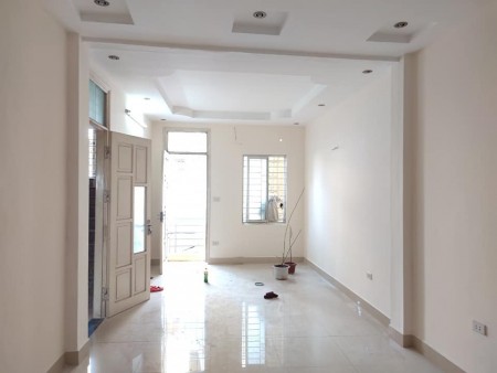Bán đất tặng nhà phố Trần Phú, Quận Hà Đông, kinh doanh ô tô