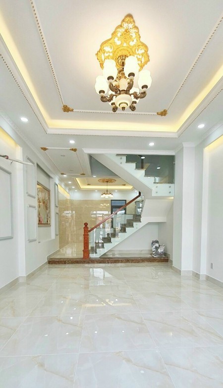 Tiện ở mở Cty, Spa. Cạnh Ngân hàng ACB Tô Hiến Thành giá bán 12,6 tỷ