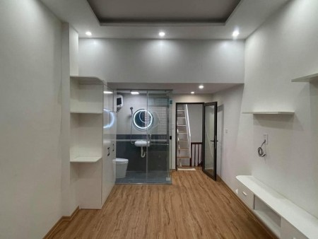 Bán nhà Minh Khai, 22m2 x 3 Tầng x MT 3.2m, trước nhà BAGAC đỗ, Sổ Riêng đẹp cất két