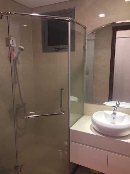 Bán nhà 5 tầng Sát Mipec 33m 5 tầng giá 2 tỷ 750, mt 3.7m