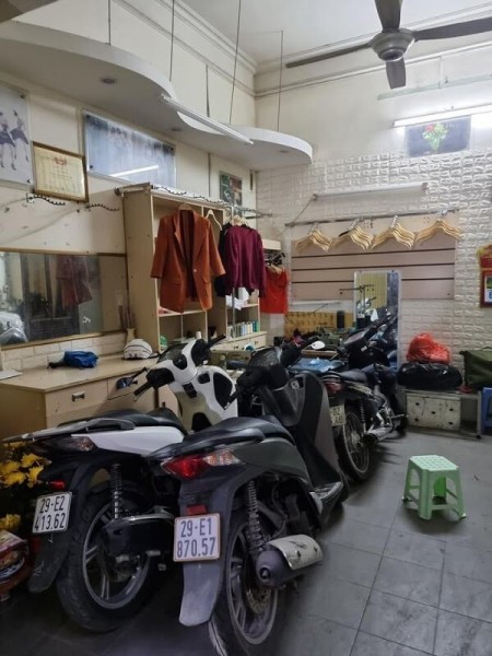 Nhà Trường Chinh 46m2 5 tầng MT 4,4m ngõ thông - kinh doanh tốt 6.5 tỷ