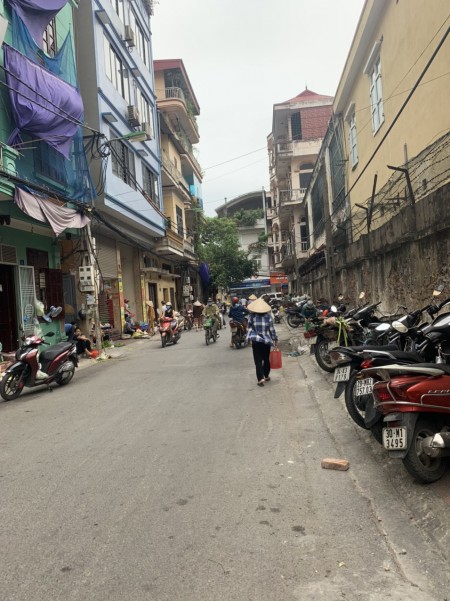 Bán nhà phố Nguyễn Trãi, Hà Đông, giá 10 tỷ, ô tô tránh dừng đổ ngay đêm