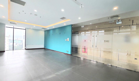 Văn phòng cho thuê Đà Nẵng giảm giá sốc mùa COVID-19, đủ tiện nghi, công năng