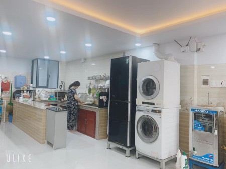 Bán Gấp nhà Nguyễn Đình Chiểu, Nội thất Châu Âu, 5 tầng, giá 4.2 tỷ