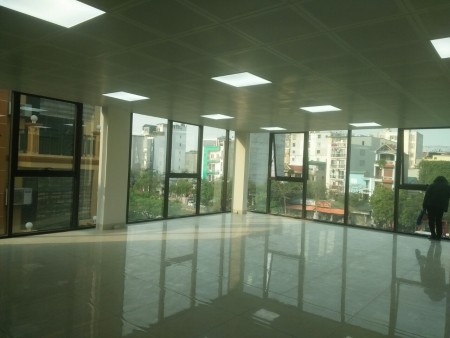 Cho thuê văn phòng 230m2 đườngTôn Đức Thắng MT 12m dt 230m2 thông sàn, .